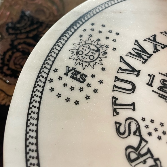 NWT Gothic Ouija Spirit Board Marble Cake/Dessert/Cheese Platter Pedestal Stand - Picture 5 of 11